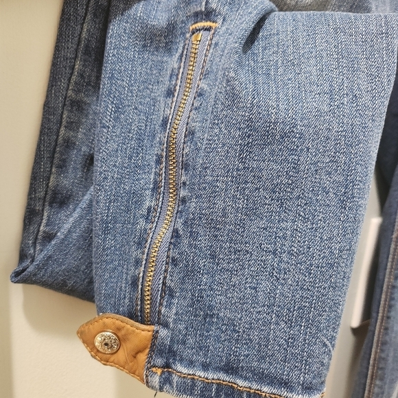 White House Black Market Skimmer Faux Leather Trim  Zipper Ankles Sz 4 - Picture 5 of 7